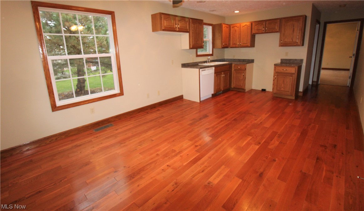 10449 Smucker Road Orrville, OH 44667 - Photo 22 of 35