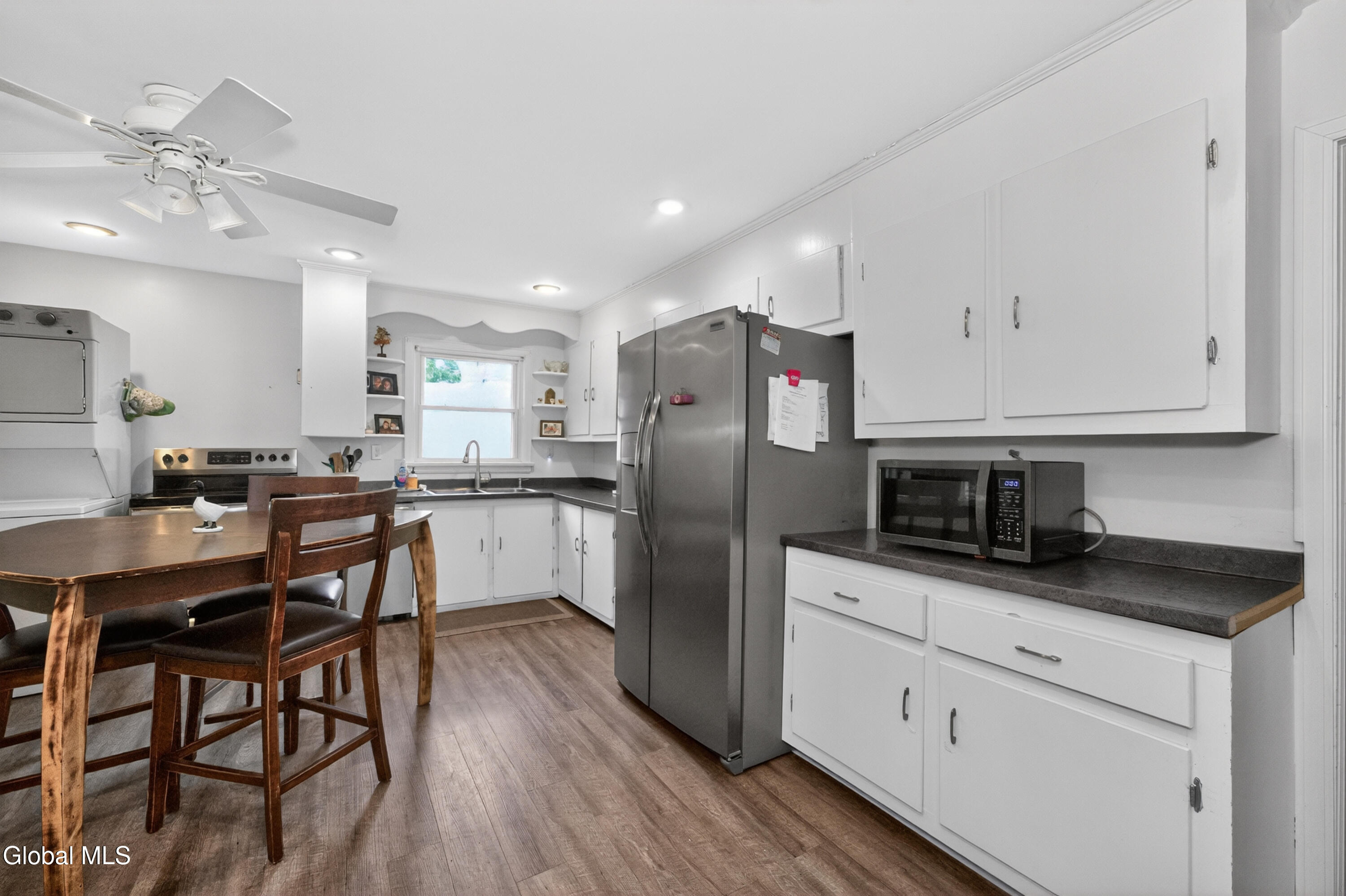 48 Schoolhouse Road Guilderland, NY 12203 - Photo 10 of 44 1 Apt Up 7