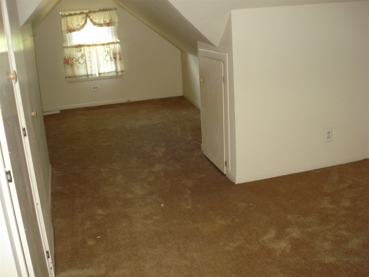 19481 Darden Road South Bend, IN 46637 - Photo 10 of 11 Gallery Image 10