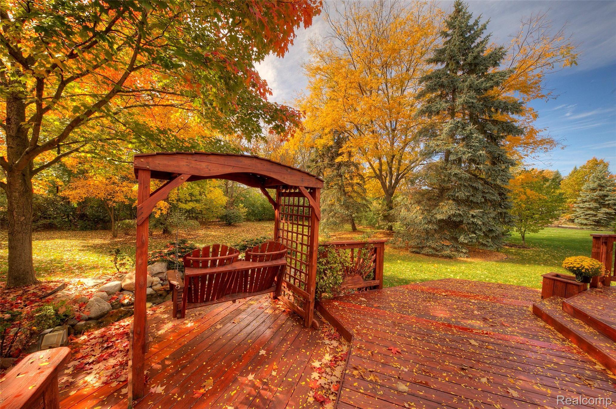 46902 Mornington Road Canton, MI 48188 - Photo 70 of 76 70 Deck.jpg