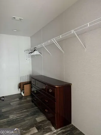a view of walk in closet