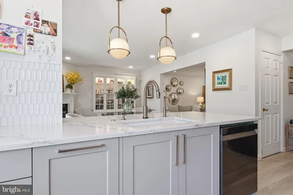 $625,000 | 1560 Hummingbird Court, Yardley, PA 19067