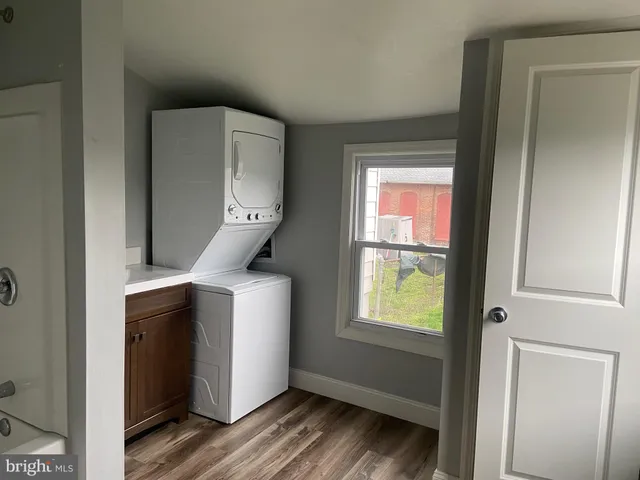 $1,175 | 250 North 2nd Street, Unit 1, Columbia, PA 17512