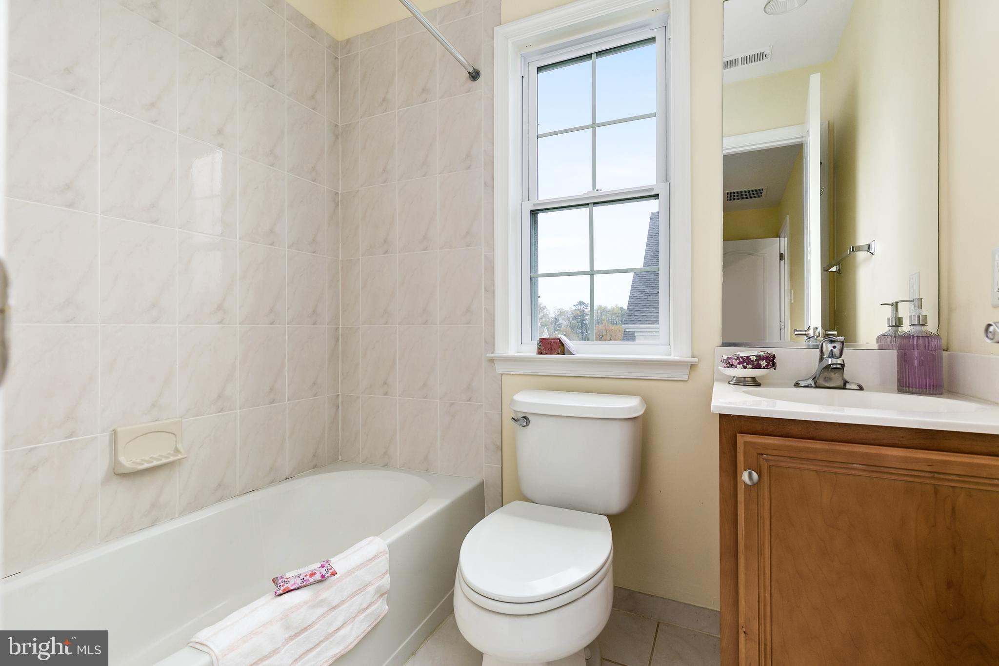 16 Foxcroft Way Mount Laurel, NJ 08054 - Photo 28 of 36