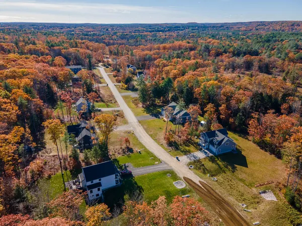 $699,900 | Lot 13 Raspberry Lane, Topsham, ME 04086