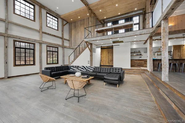 a view of an entryway with dining area