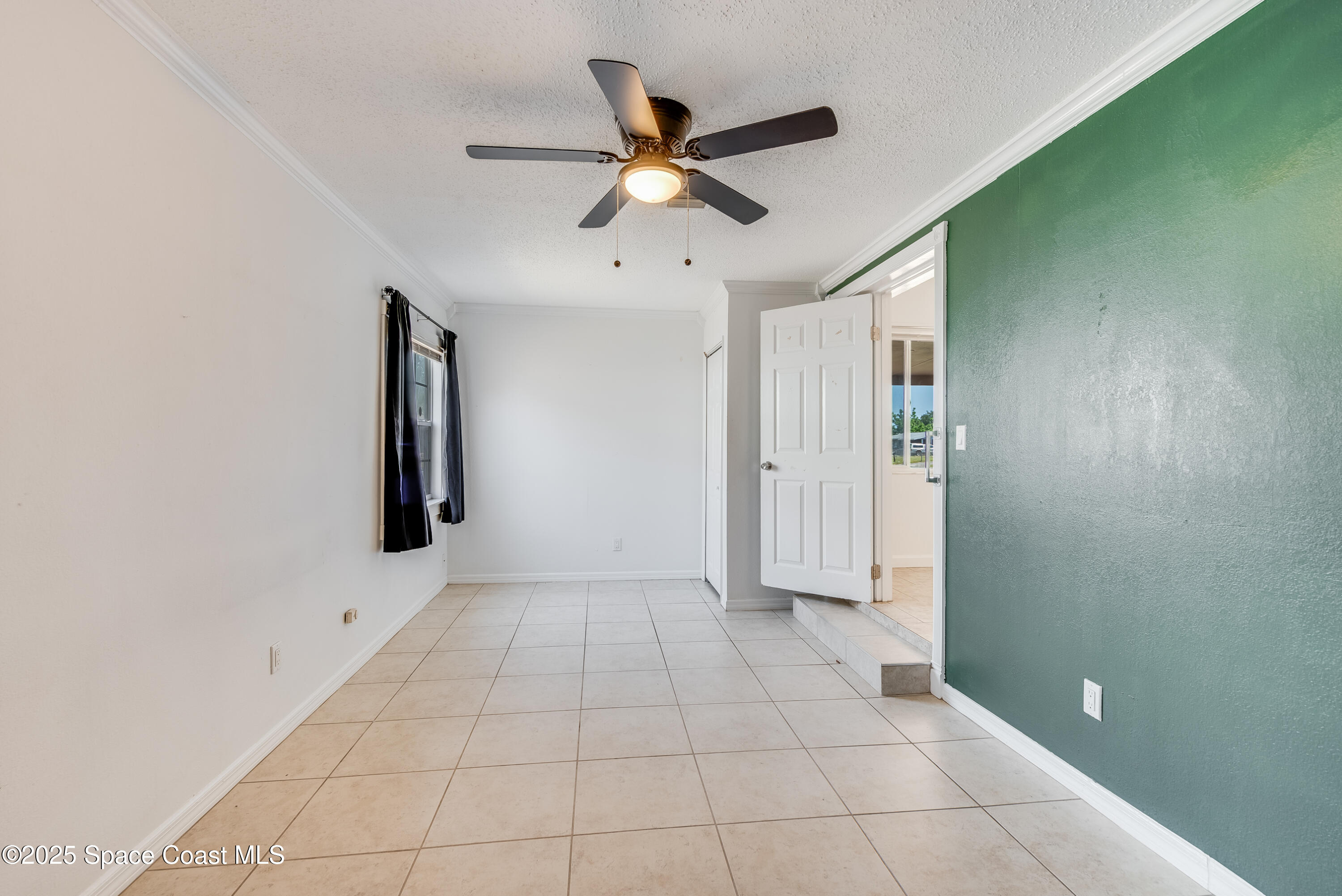 2021 Nottingham Road Melbourne, FL 32935 - Photo 15 of 28 Primary Bedroom