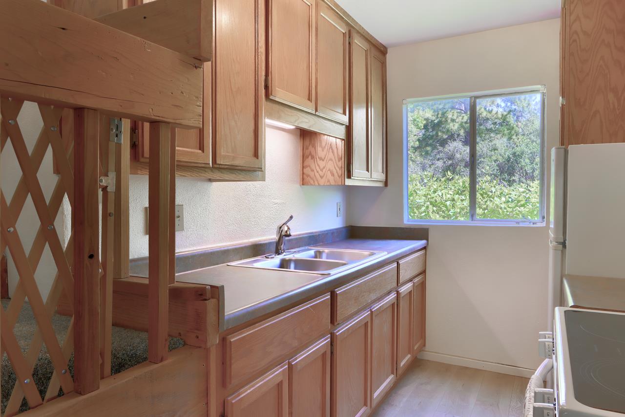 43016 Sunshine Mountain Road Oakhurst, CA 93644 - Photo 14 of 85