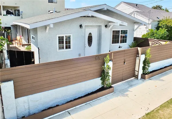 $499,000 | 1519 North Orizaba Avenue, Long Beach, CA 90804