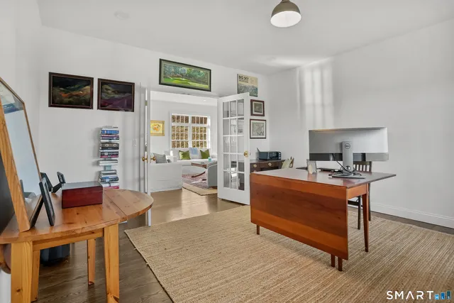 $1,250,000 | 190 Willow Creek Estates Drive, Southbury, CT 06488