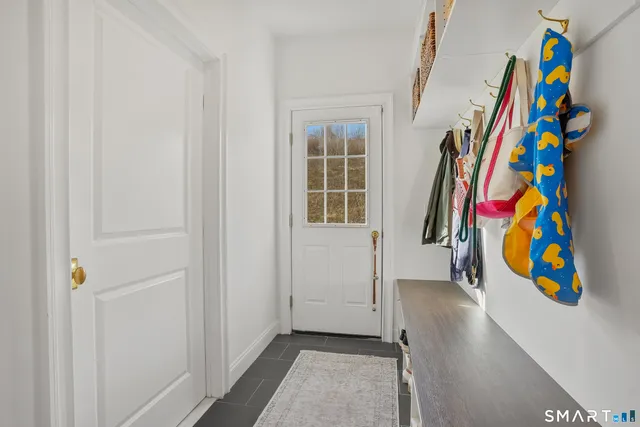 $1,250,000 | 190 Willow Creek Estates Drive, Southbury, CT 06488