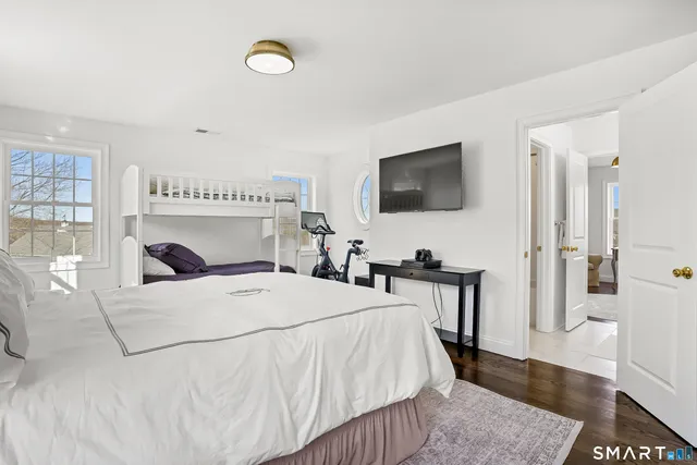 $1,250,000 | 190 Willow Creek Estates Drive, Southbury, CT 06488