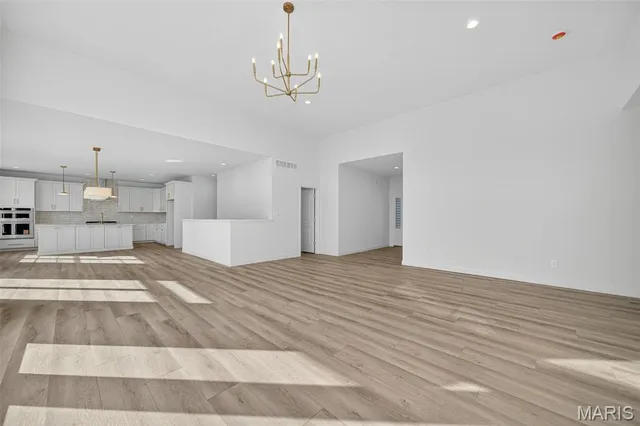 $599,900 | 232 Balmoral Gdns Court, Lake St. Louis, MO 63367