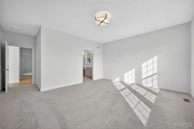 $599,900 | 232 Balmoral Gdns Court, Lake St. Louis, MO 63367