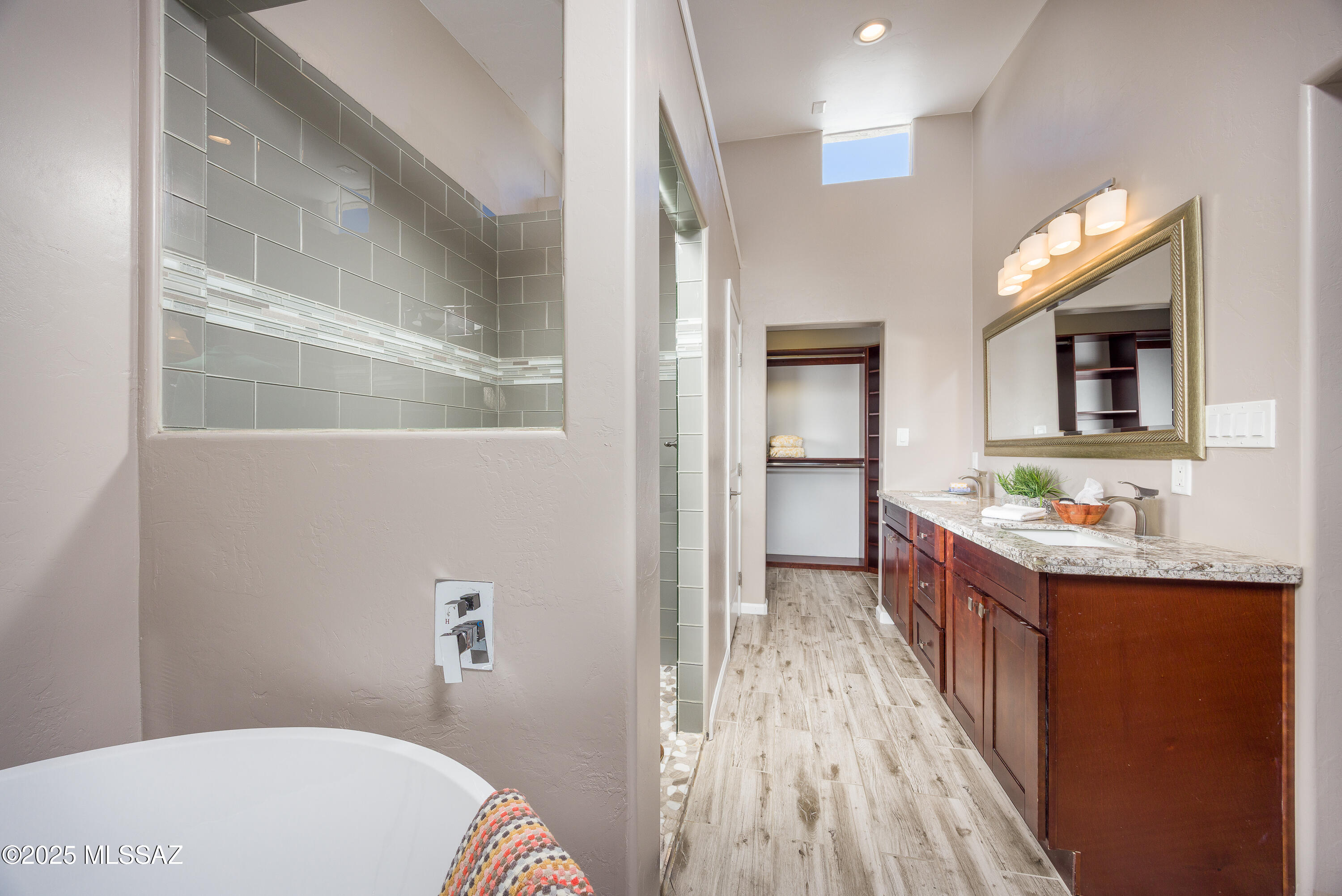 5642 East Spring Street Tucson, AZ 85712 - Photo 14 of 28