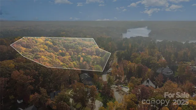 a close view of sink