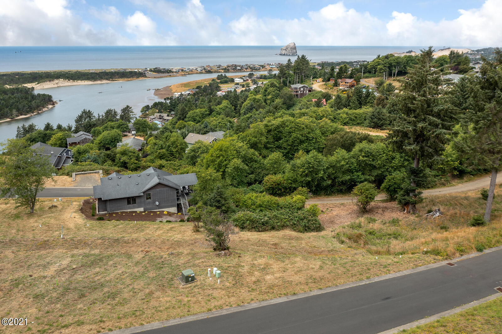 14 Brooten Mt Loop Pacific City, OR 97135 - Photo 1 of 11 PacificSeaWatchLot14-01