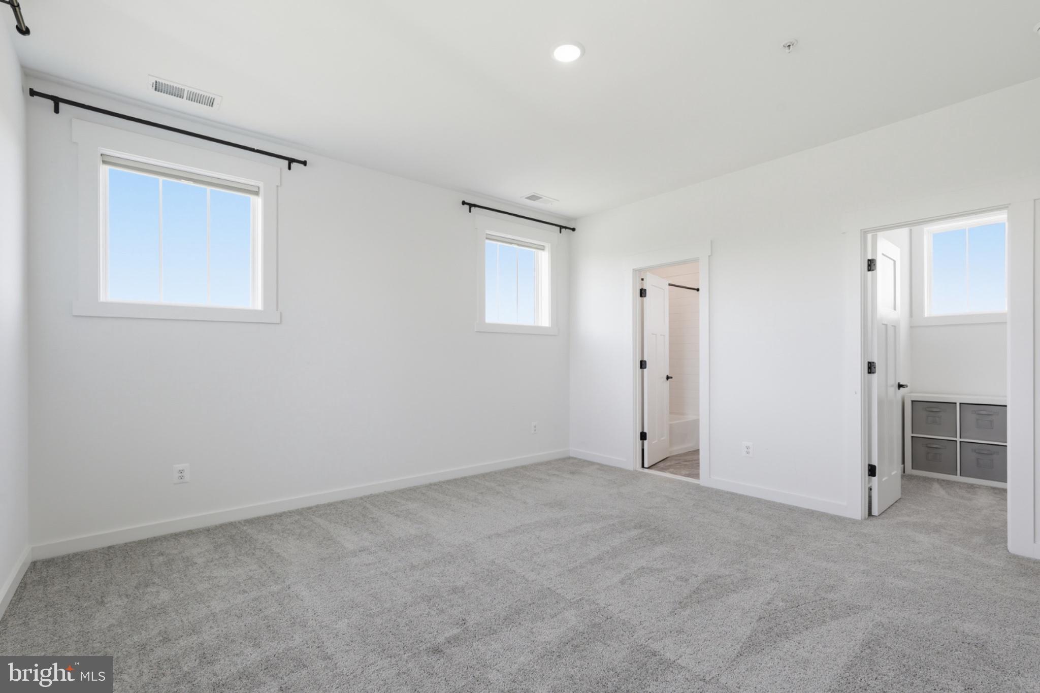 2802 Bidle Road Middletown, MD 21769 - Photo 48 of 63 Bright and airy open space awaits.