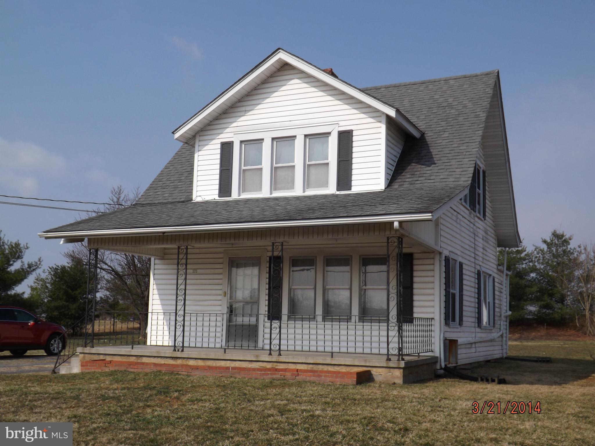 373 Welltown Road Winchester, VA 22603 - Photo 1 of 3 Exterior (Front)