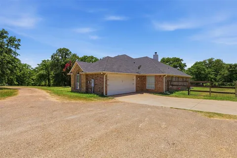 $675,000 | 4417 Slayton Road, Cleburne, TX 76031