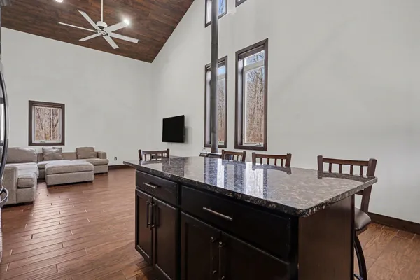 $699,000 | 52755 M 43, Bangor, MI 49013