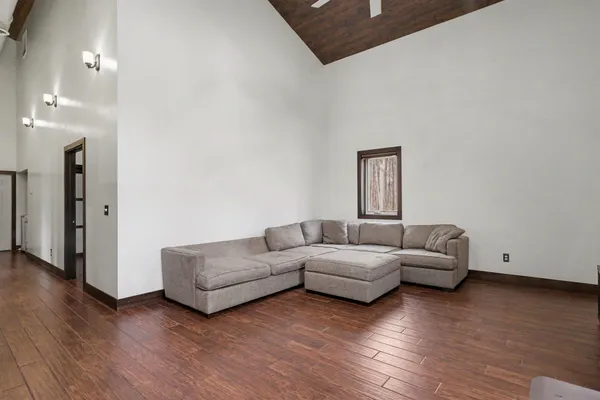 $699,000 | 52755 M 43, Bangor, MI 49013
