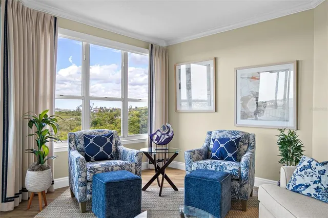 $525,000 | 5420 Eagles Point Circle, Unit 304, Sarasota, FL 34231