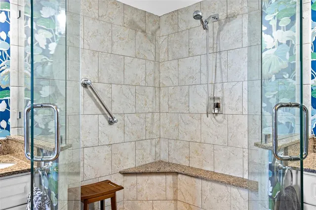 $525,000 | 5420 Eagles Point Circle, Unit 304, Sarasota, FL 34231