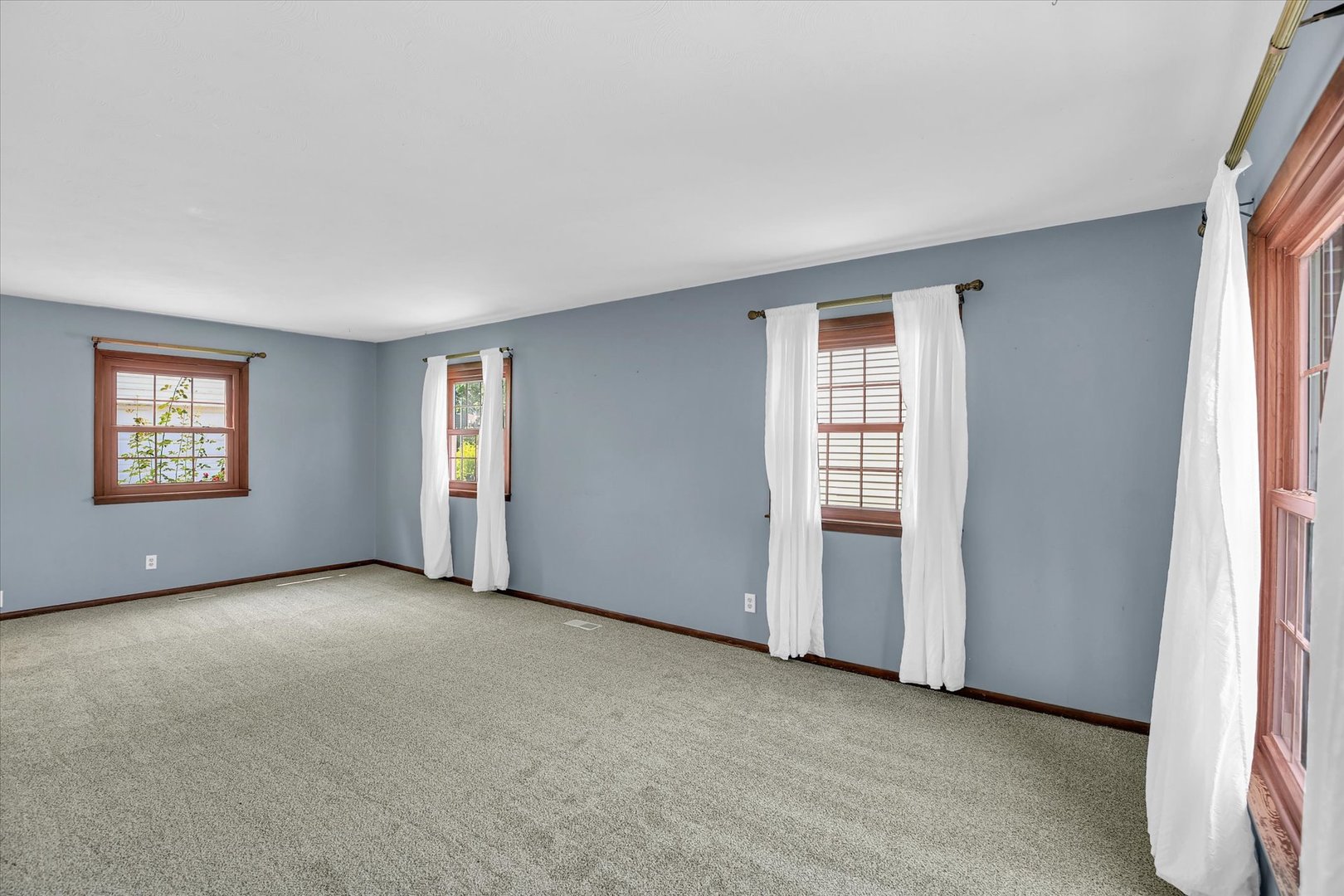 2107 Barberry Drive Champaign, IL 61821 - Photo 2 of 37 an empty room with windows