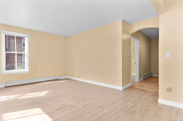 $1,650 | 155 Babcock Street, Hartford, CT 06106