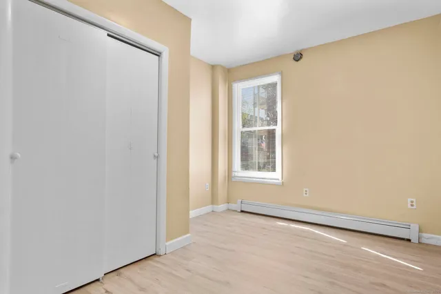 $1,650 | 155 Babcock Street, Hartford, CT 06106