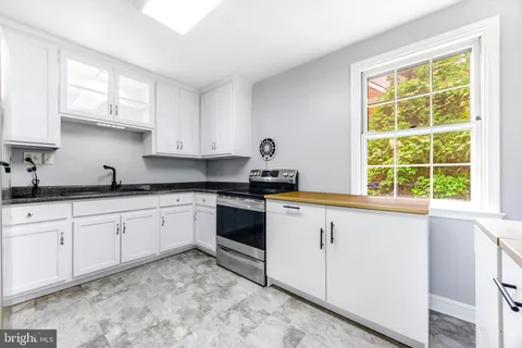 $385,000 | 1417 Glendale Road, Baltimore, MD 21239