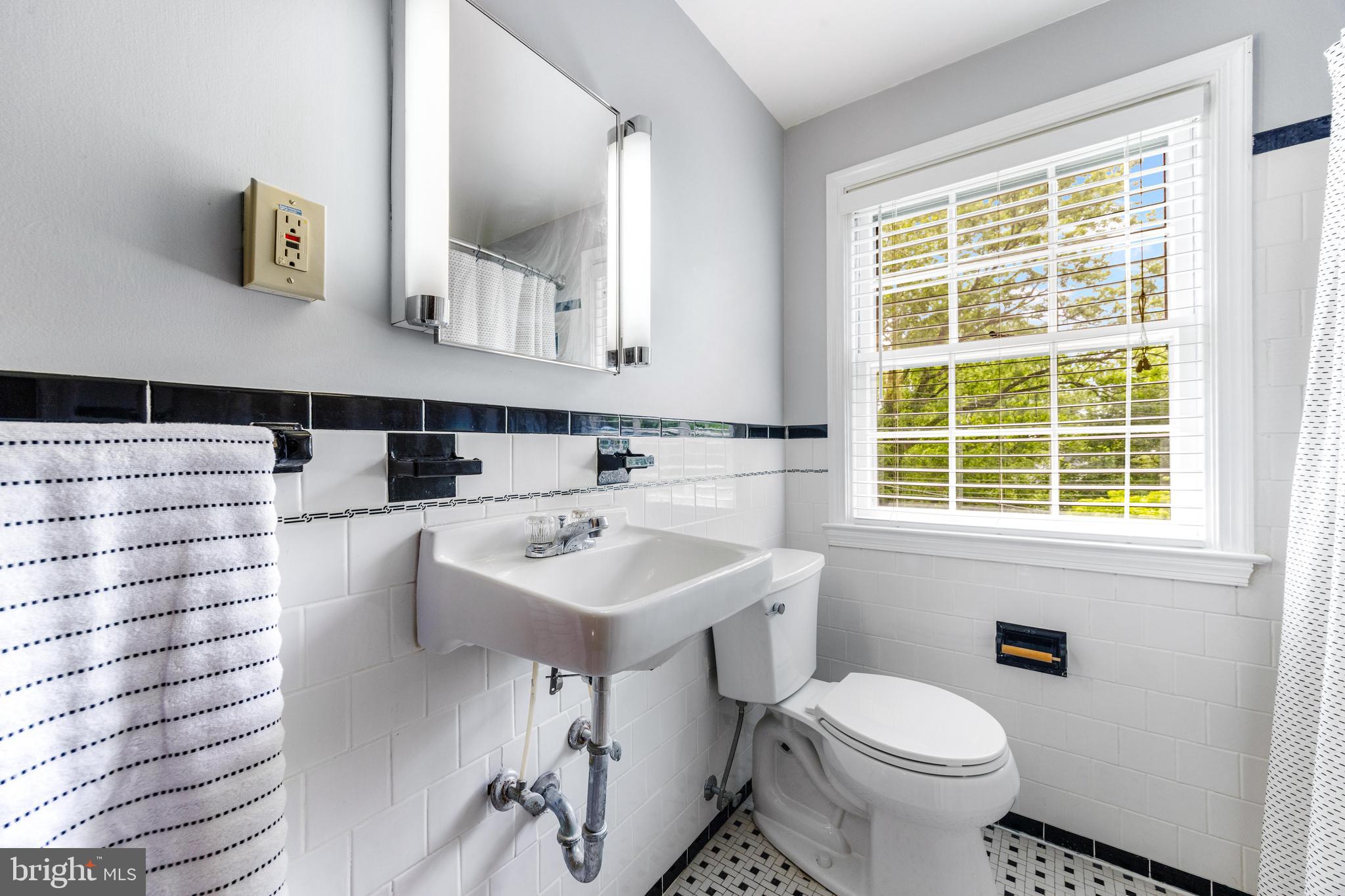 1417 Glendale Road Baltimore, MD 21239 - Photo 29 of 45