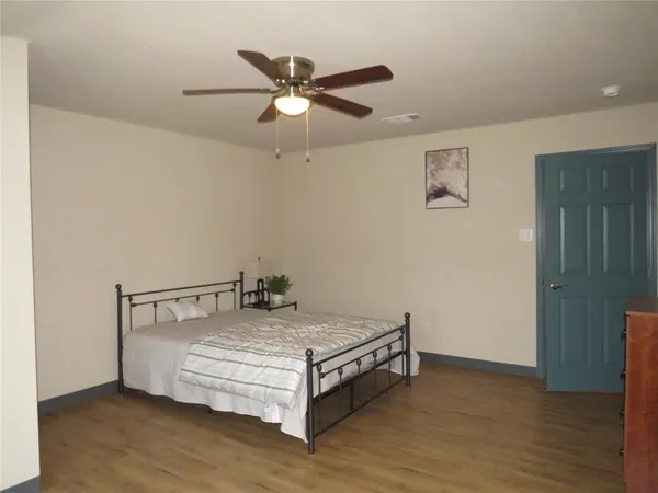 $2,600 | 12069 Joyce Lane, Roanoke, TX 76262