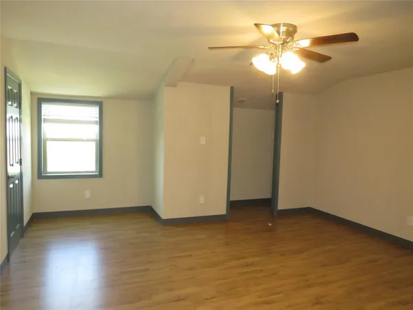 $2,600 | 12069 Joyce Lane, Roanoke, TX 76262