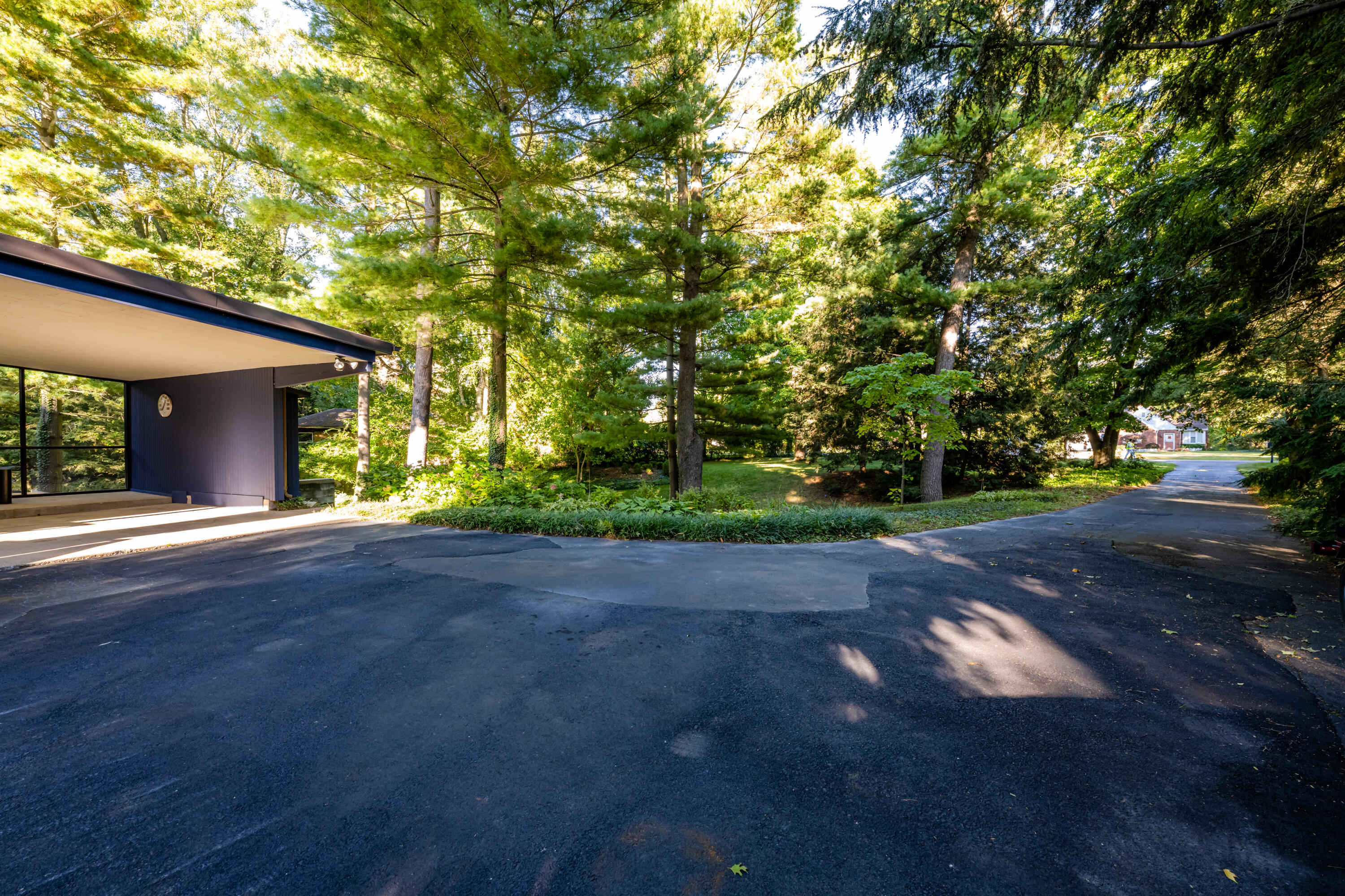 1380 Miami Road Benton Harbor, MI 49022 - Photo 41 of 45 Miami-641