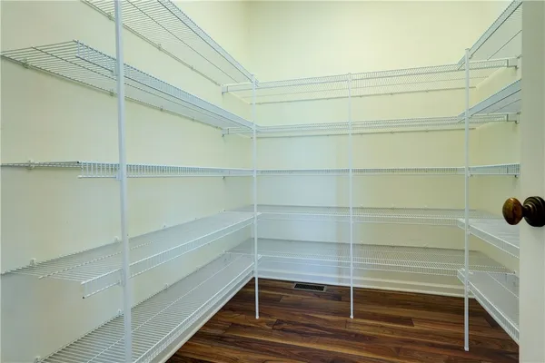 $524,900 | 16010 Brown Schoolhouse Road, Clarendon, NY 14470