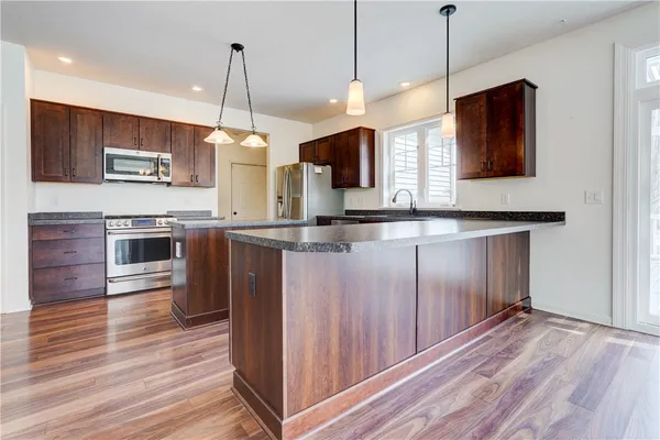 $524,900 | 16010 Brown Schoolhouse Road, Clarendon, NY 14470