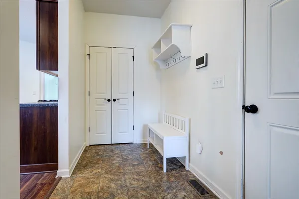 $524,900 | 16010 Brown Schoolhouse Road, Clarendon, NY 14470