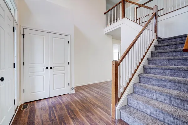 $524,900 | 16010 Brown Schoolhouse Road, Clarendon, NY 14470