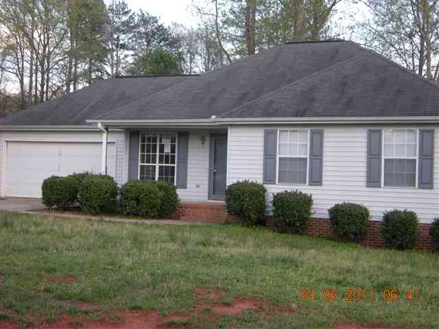 308 Jacqueline Road Piedmont, SC 29673 - Photo 1 of 17 Gallery Image 1