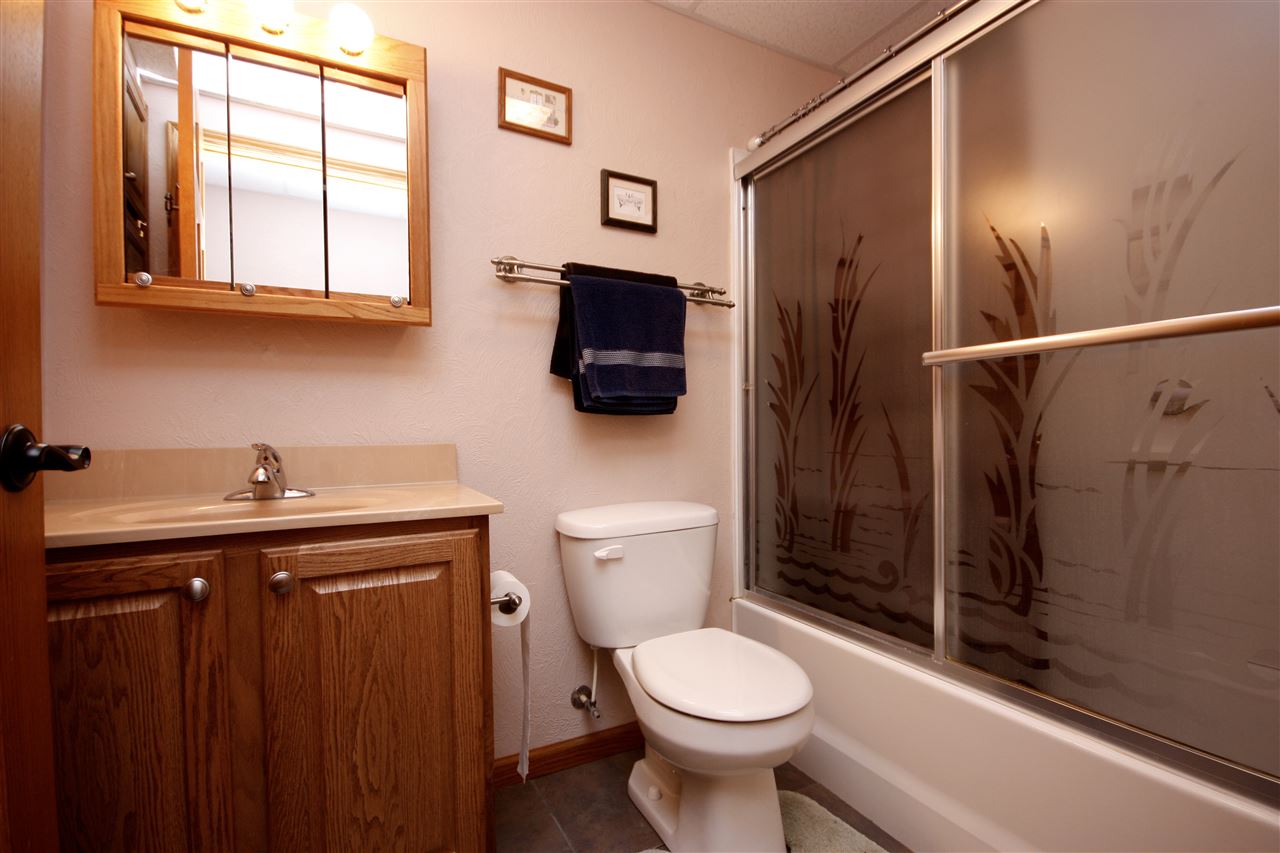 7576 Pin Oak Road Manito, IL 61546 - Photo 28 of 36 Gallery Image 28