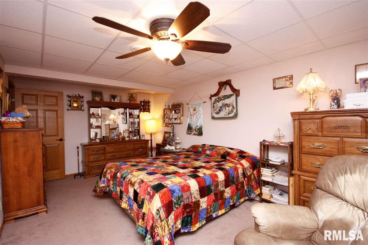 7576 Pin Oak Road Manito, IL 61546 - Photo 30 of 36 Gallery Image 30