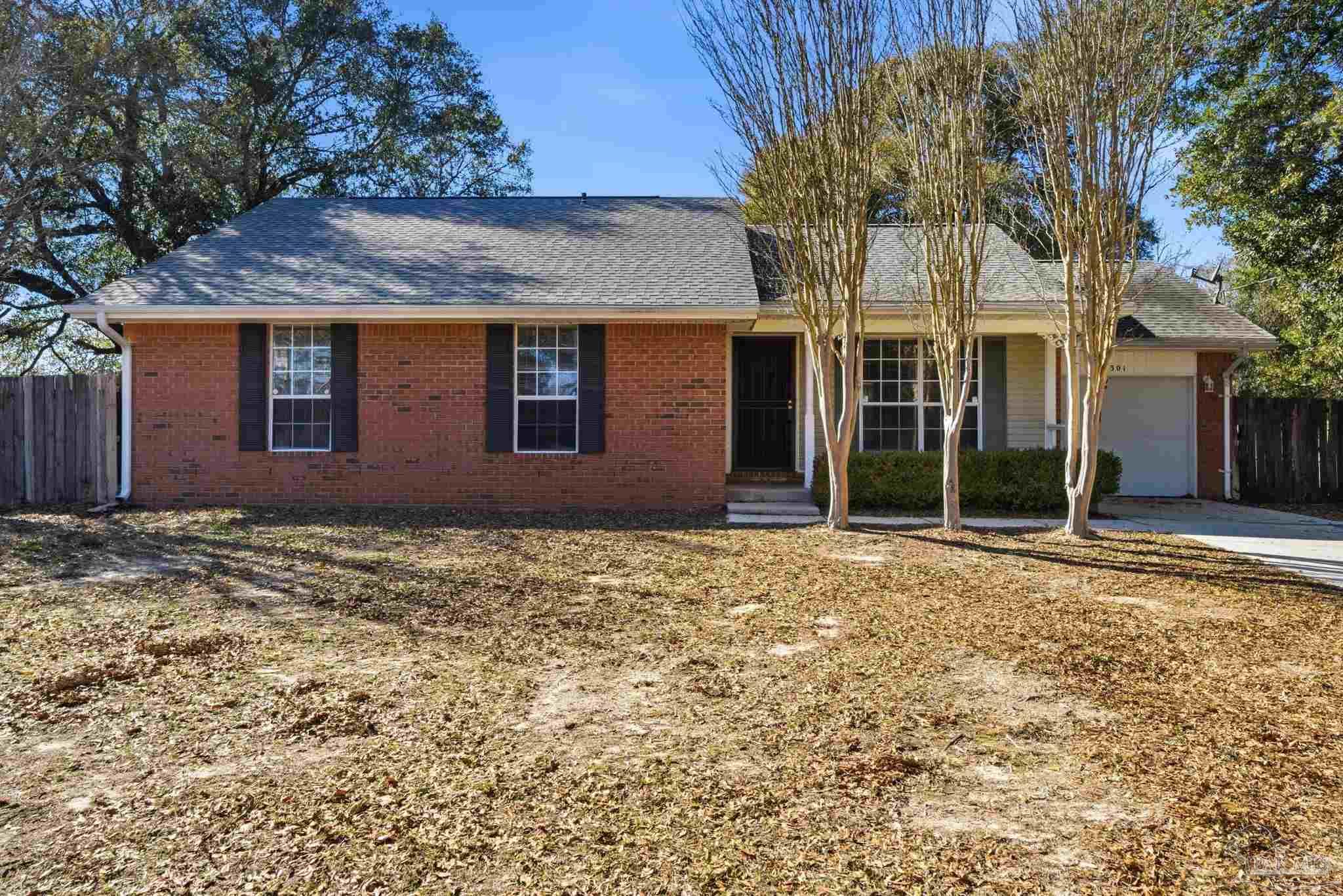 7301 Copter Lane Milton, FL 32570 - Photo 2 of 38