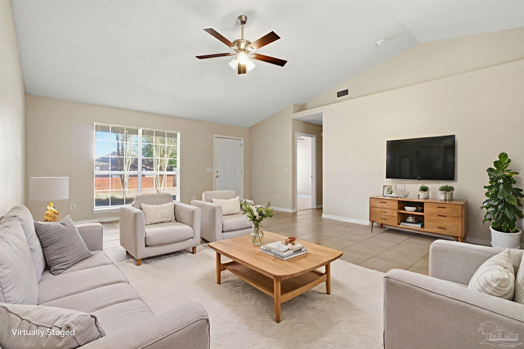 7301 Copter Lane Milton, FL 32570 - Photo 5 of 39