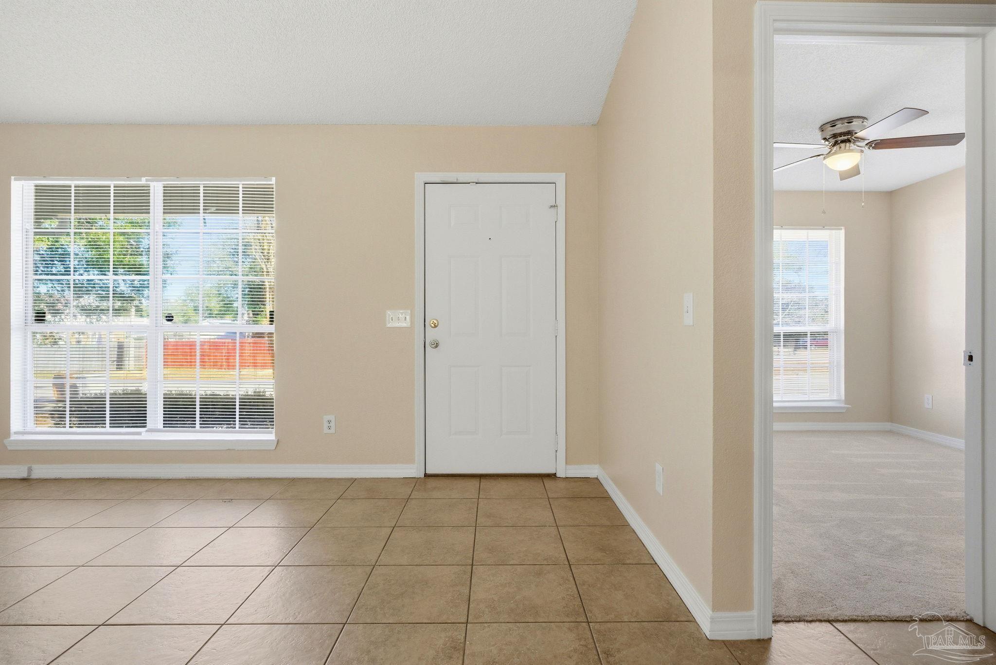 7301 Copter Lane Milton, FL 32570 - Photo 8 of 39