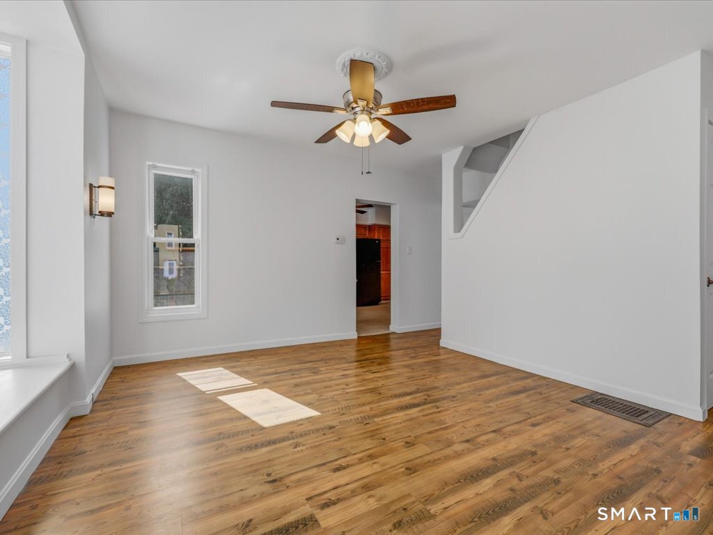 53 Maple Street Meriden, CT 06451 - Photo 5 of 35