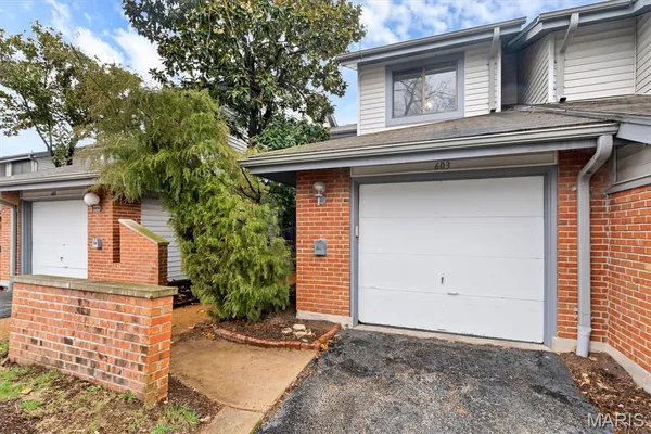 $279,900 | 603 Painted Vista Drive, Ballwin, MO 63021