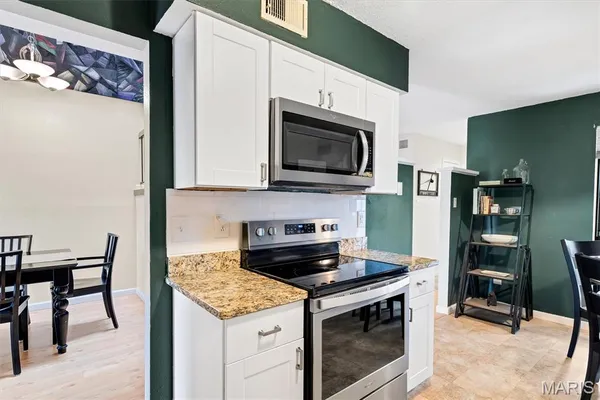 $279,900 | 603 Painted Vista Drive, Ballwin, MO 63021