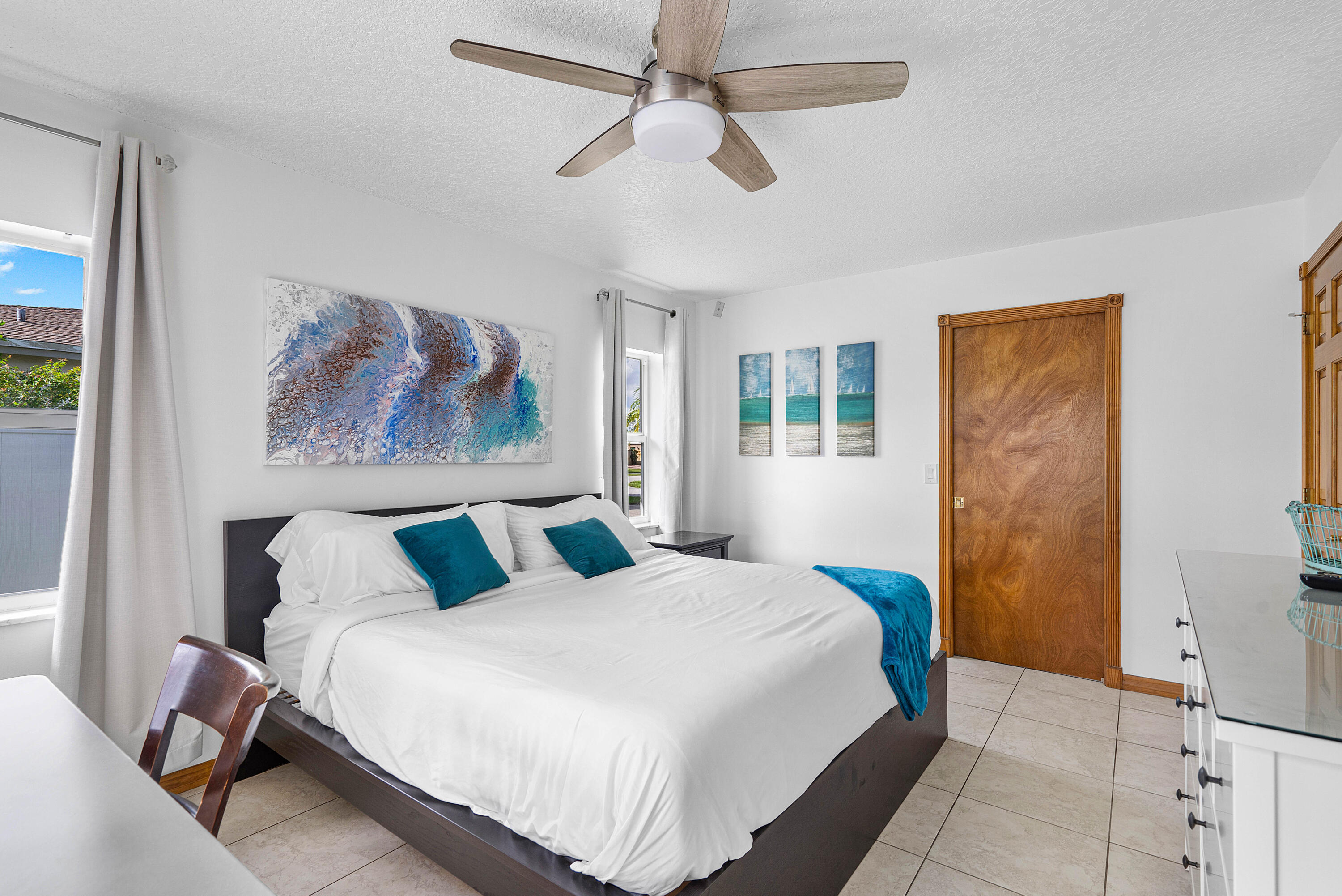 22062 Concha Avenue Boca Raton, FL 33428 - Photo 16 of 33 017-22062ConchaAvenue-BocaRaton-FL-33428